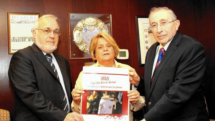 fl-xnx-fpg-jjdc-antisemitism-0113a-jpg-20160111